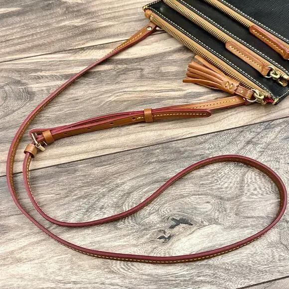 Dooney & Bourke Triple Zip Crossbody Bag Purse Black Leather - Picture 6 of 11